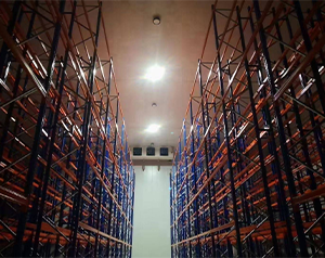 自動化高層貨架倉庫的優(yōu)點是什么？